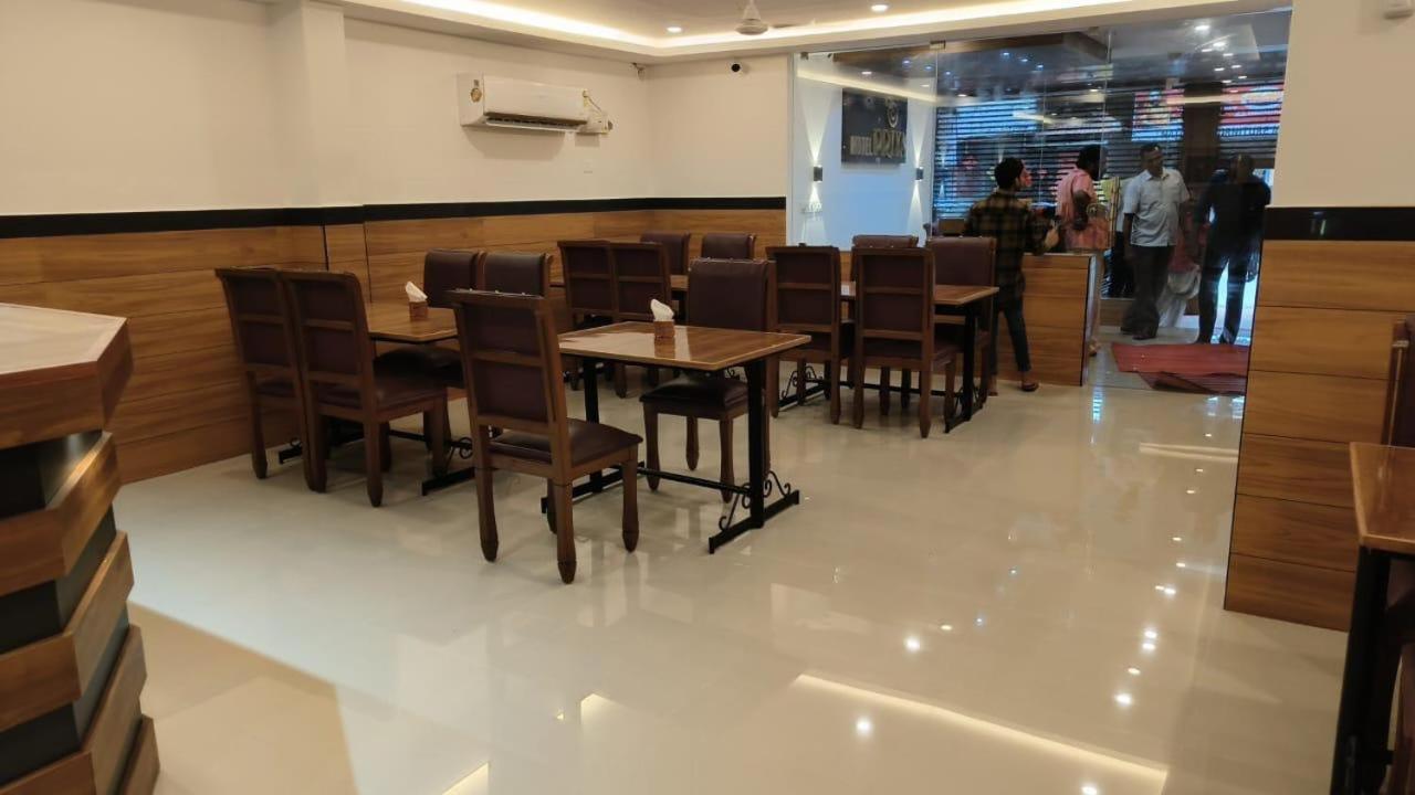 Hotel Priya Chengannur ภายนอก รูปภาพ